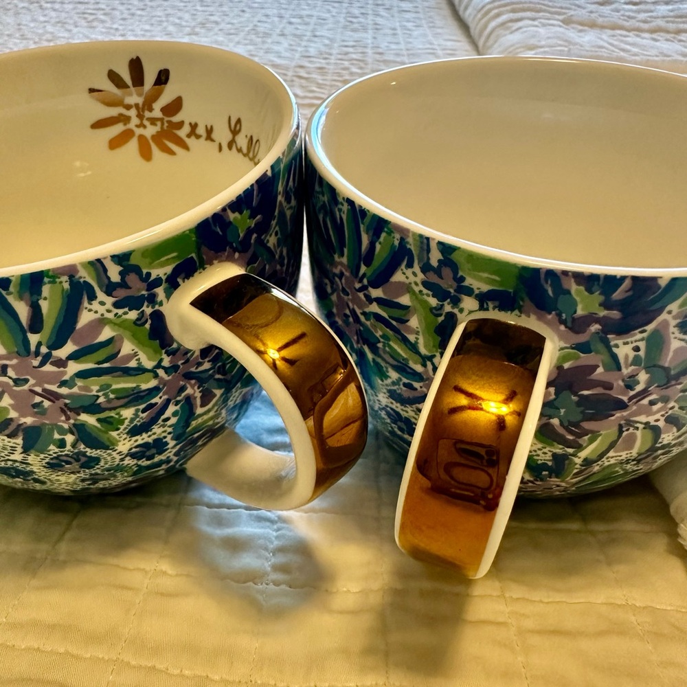 🆕 Lilly Pulitzer Ceramic Mugs, Set of 2